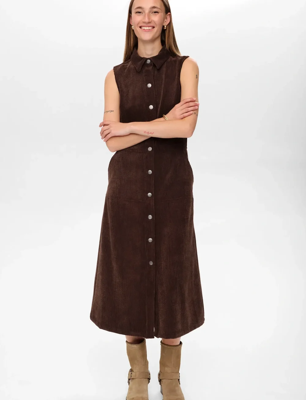 Nümph - NUTHEA DRESS - skjortklänningar - black coffee - 4