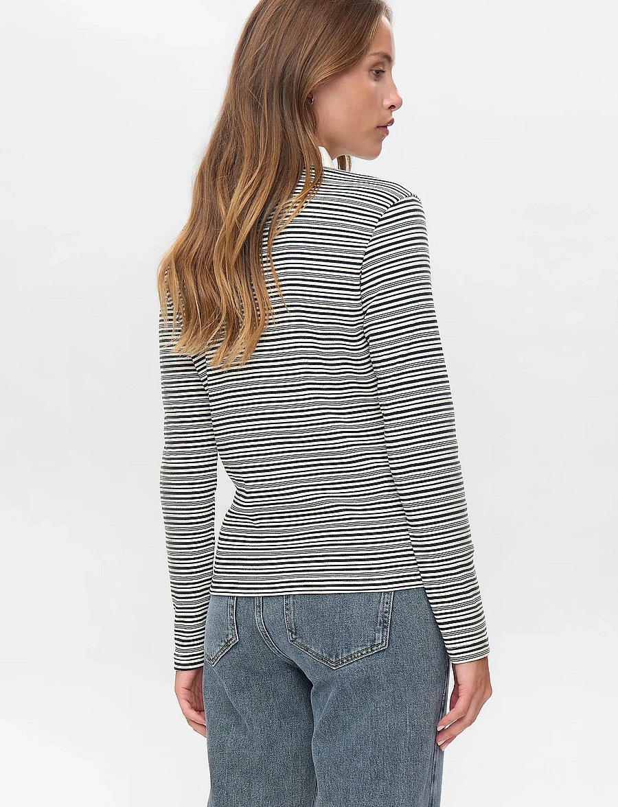 Nümph - NUSEMMA LS POLO - langärmlige tops - caviar - 3
