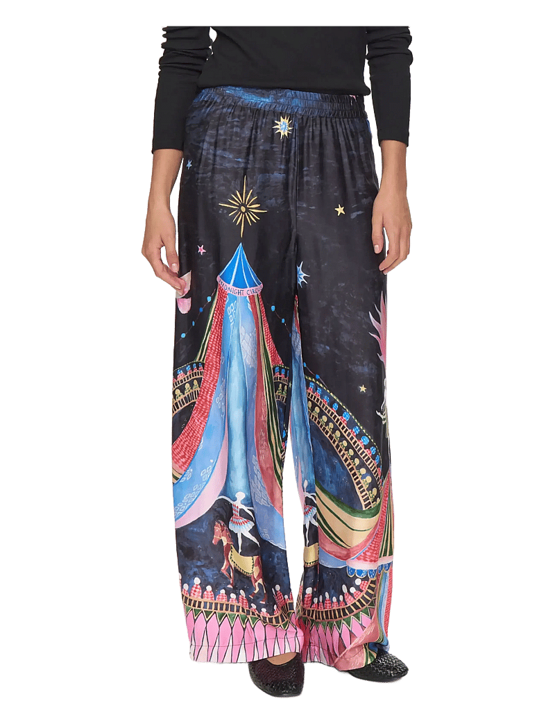 Nümph - NUSTARLA PANTS - bukser med brede ben - obsidian - 0