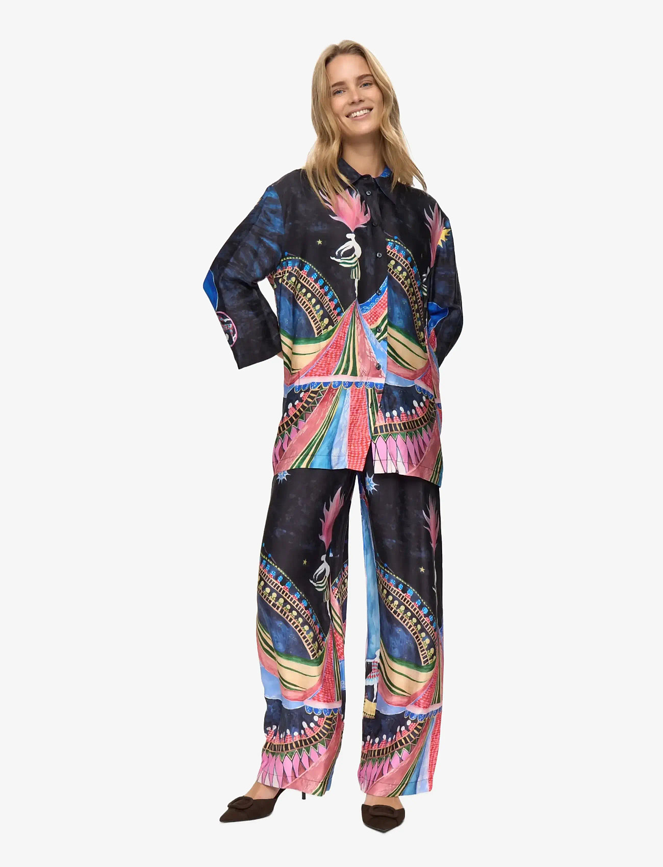 Nümph - NUSTARLA PANTS - laia säärega püksid - obsidian - 3