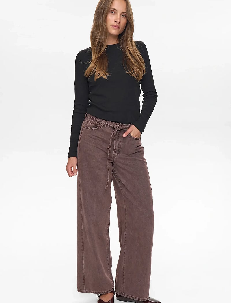 Nümph - NUBROOKLYN JEANS COLOR - raka jeans - black coffee washed - 3