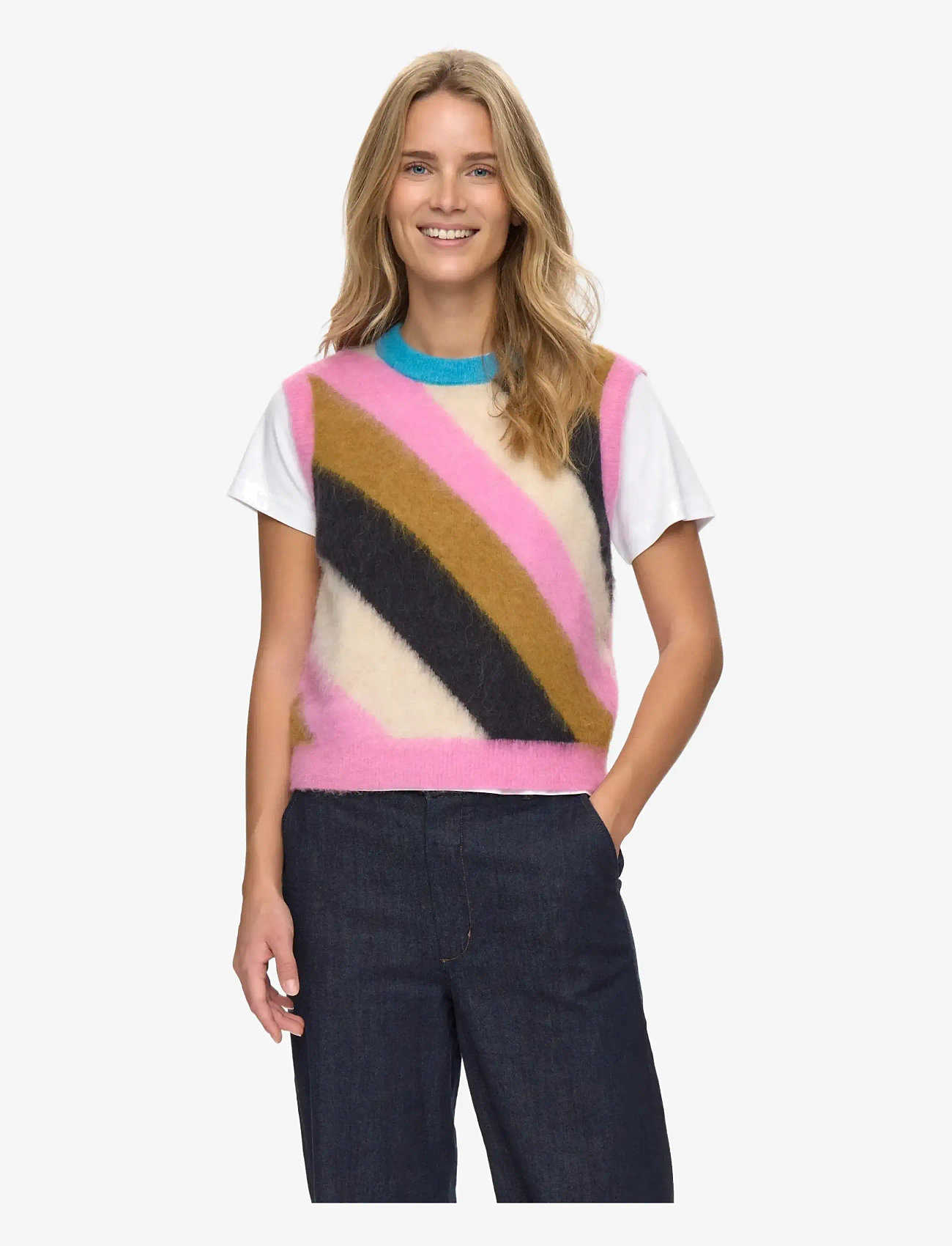 Nümph - NUSURI MULTI STRIPE VEST - stickade västar - obsidian - 0