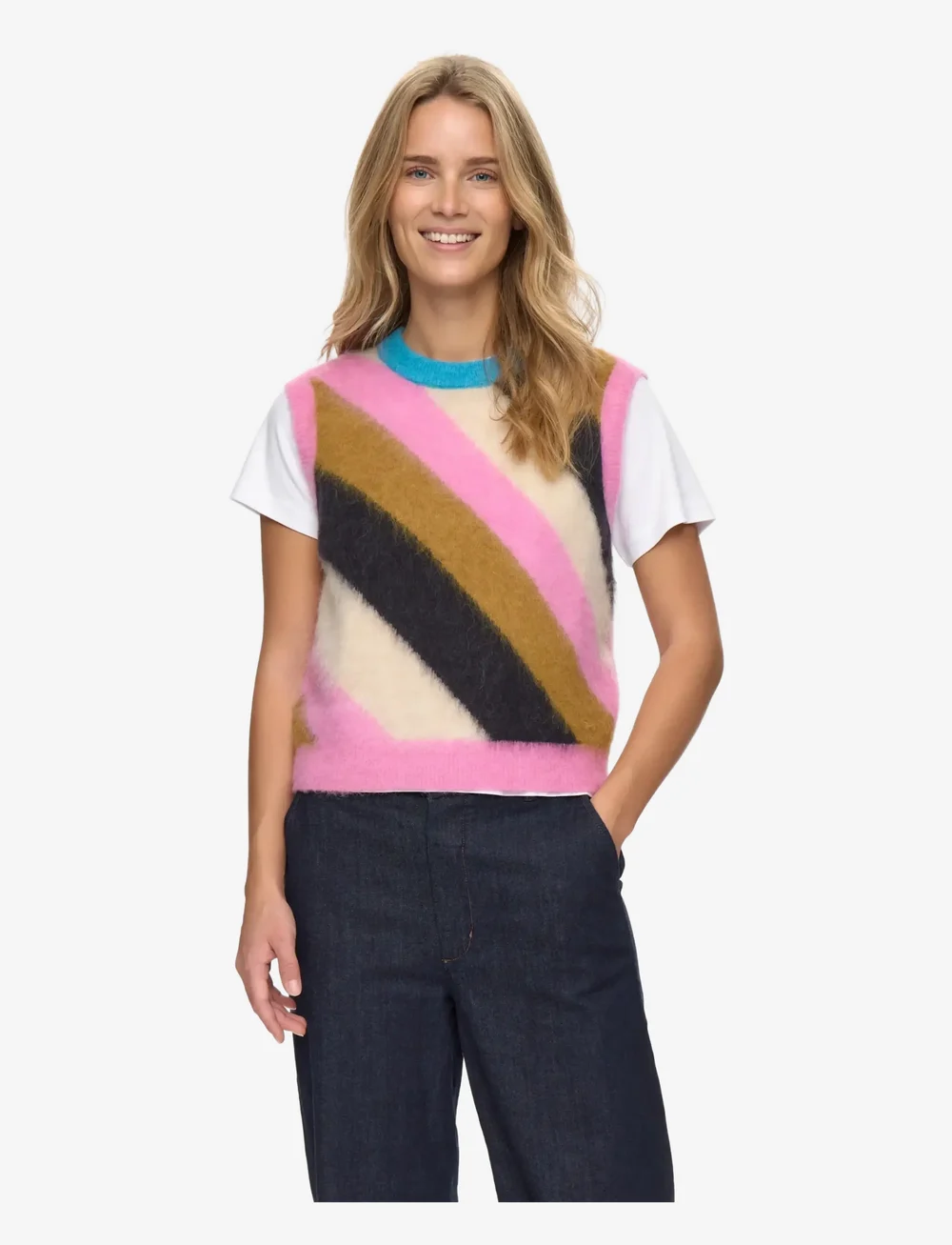 Nümph - NUSURI MULTI STRIPE VEST - stickade västar - obsidian - 0