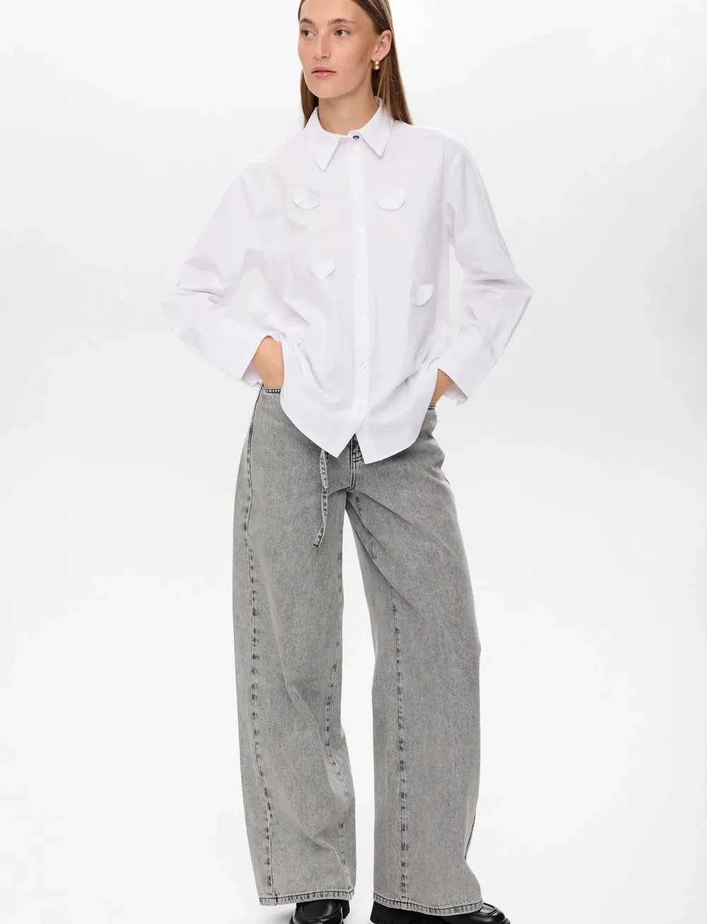 Nümph - NUFANI SHIRT - långärmade skjortor - bright white - 4