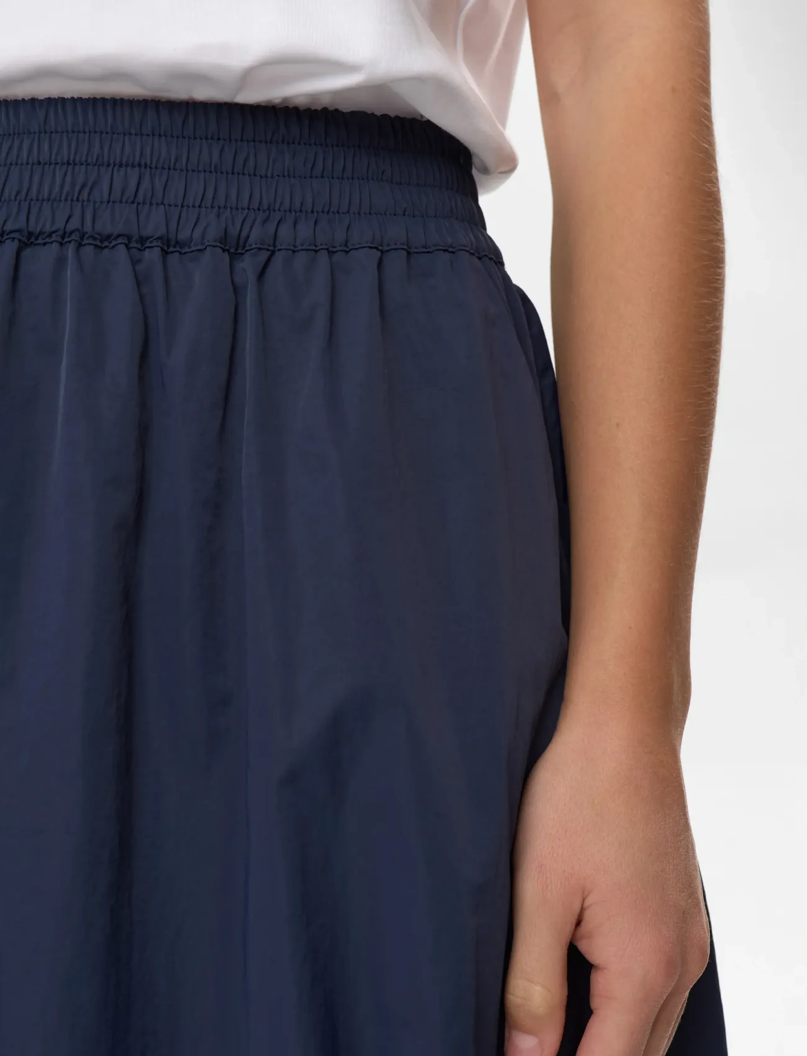 Nümph - NUFRANKIE BALLOON SKIRT - maxi nederdele - dark sapphire - 3