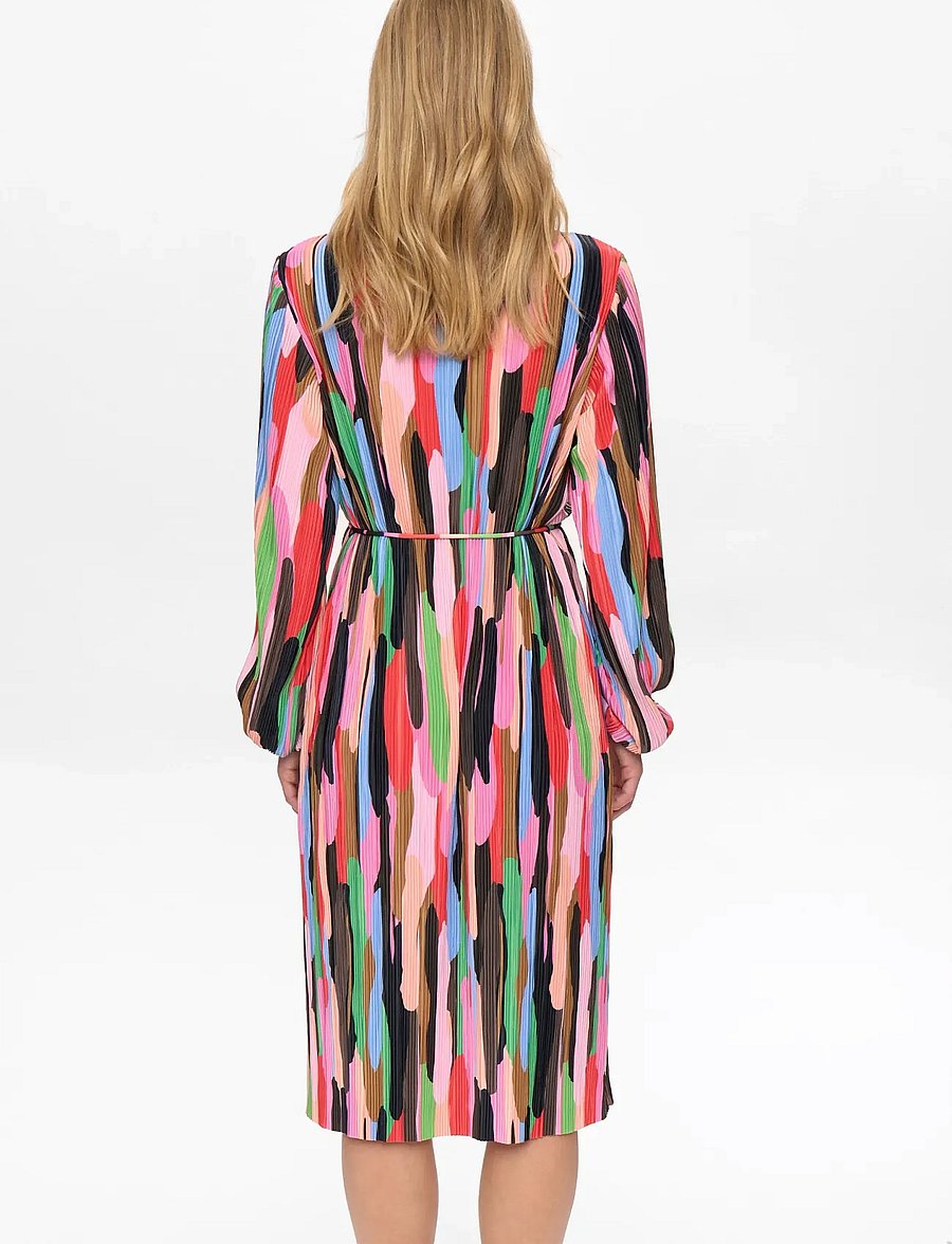 Nümph - NUAMARA DRESS - midi kjoler - cayenne - 3