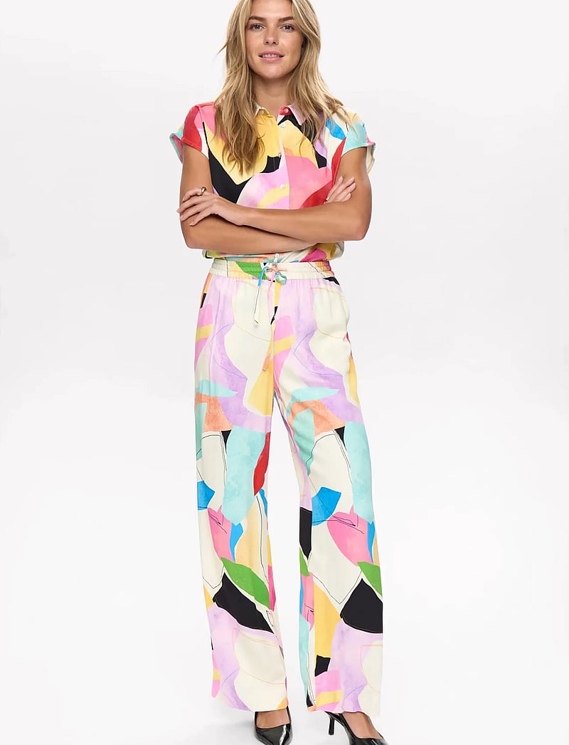 Nümph - NUADELINE PANTS - wide leg trousers - peony - 0