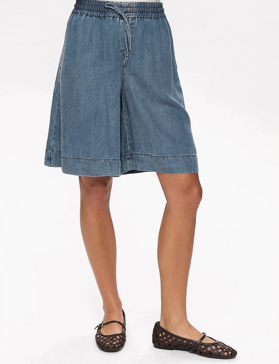 Nümph - NUELIDA SHORTS - lühikesed teksapüksid - snow washed denim - 3