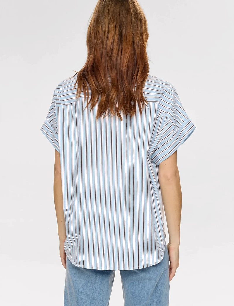 Nümph - NUFLORINDA SLEEVELESS SHIRT - kortärmade skjortor - airy blue - 3