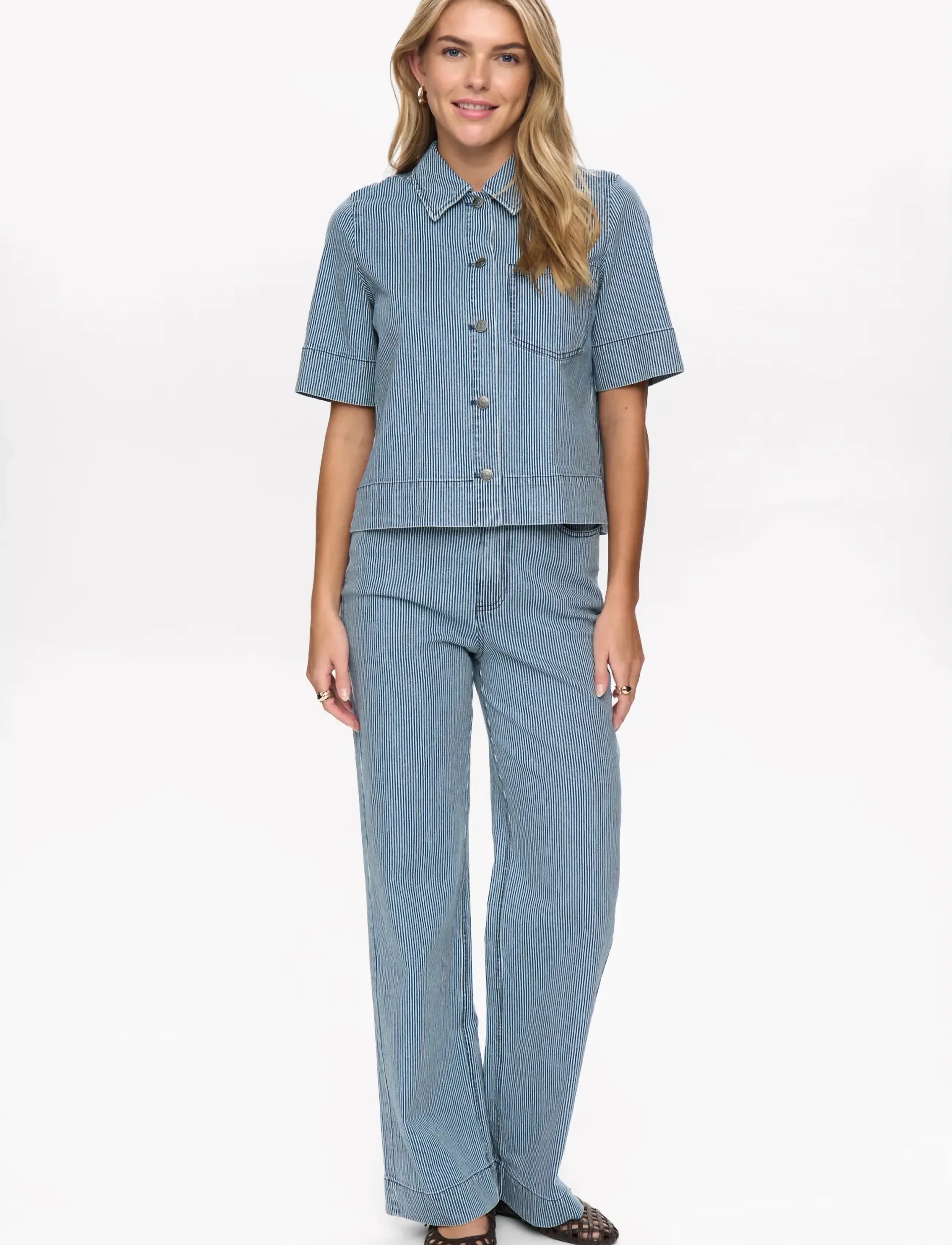 Nümph NUERINA SHIRT - Chemisier & Chemises - MEDIUM BLUE DENIM / blue
