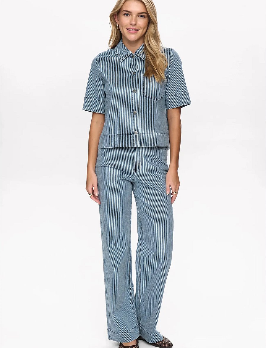 Nümph - NUERINA SHIRT - teksasärgid - medium blue denim - 0