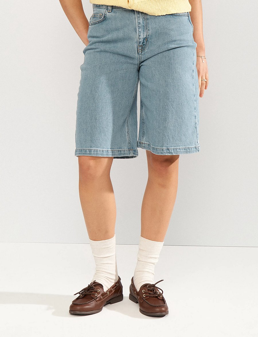 Nümph - NUBARCELONA SHORTS B3010 - light blue denim - 0