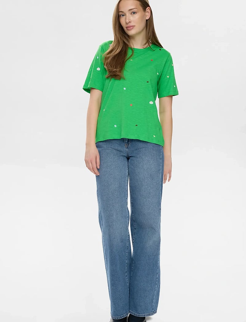 Nümph - NUDELORA T-SHIRT - GOTS - t-shirts - classic green - 0