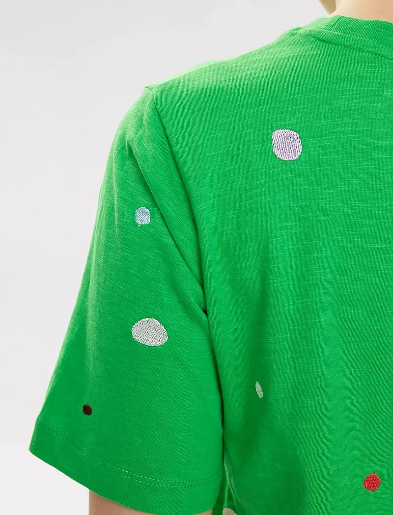 Nümph - NUDELORA T-SHIRT - GOTS - t-shirts - classic green - 5