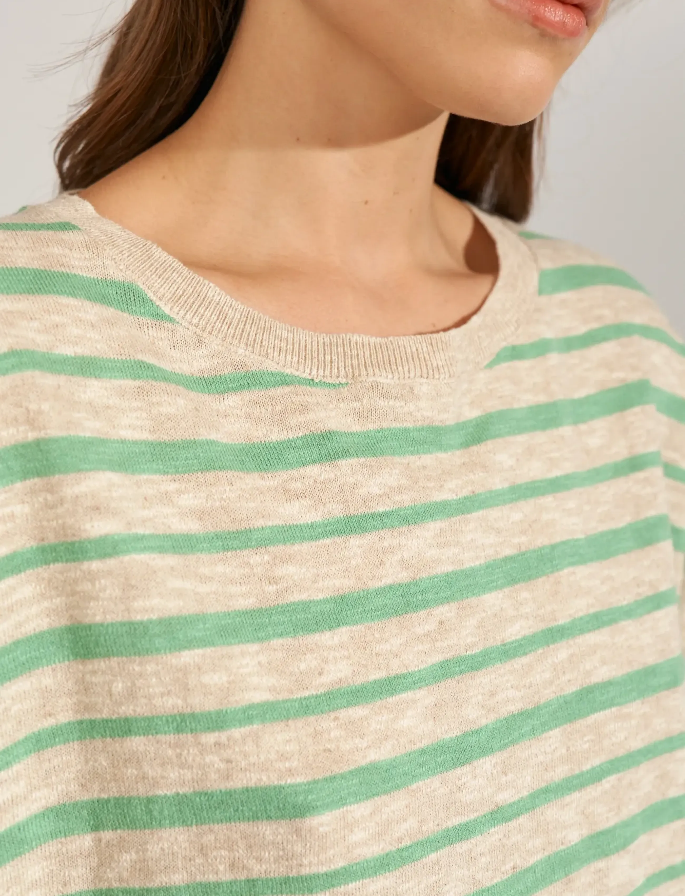 Nümph - NUKIKI BOATNECK PULLOVER - t-shirts - absinthe green - 4