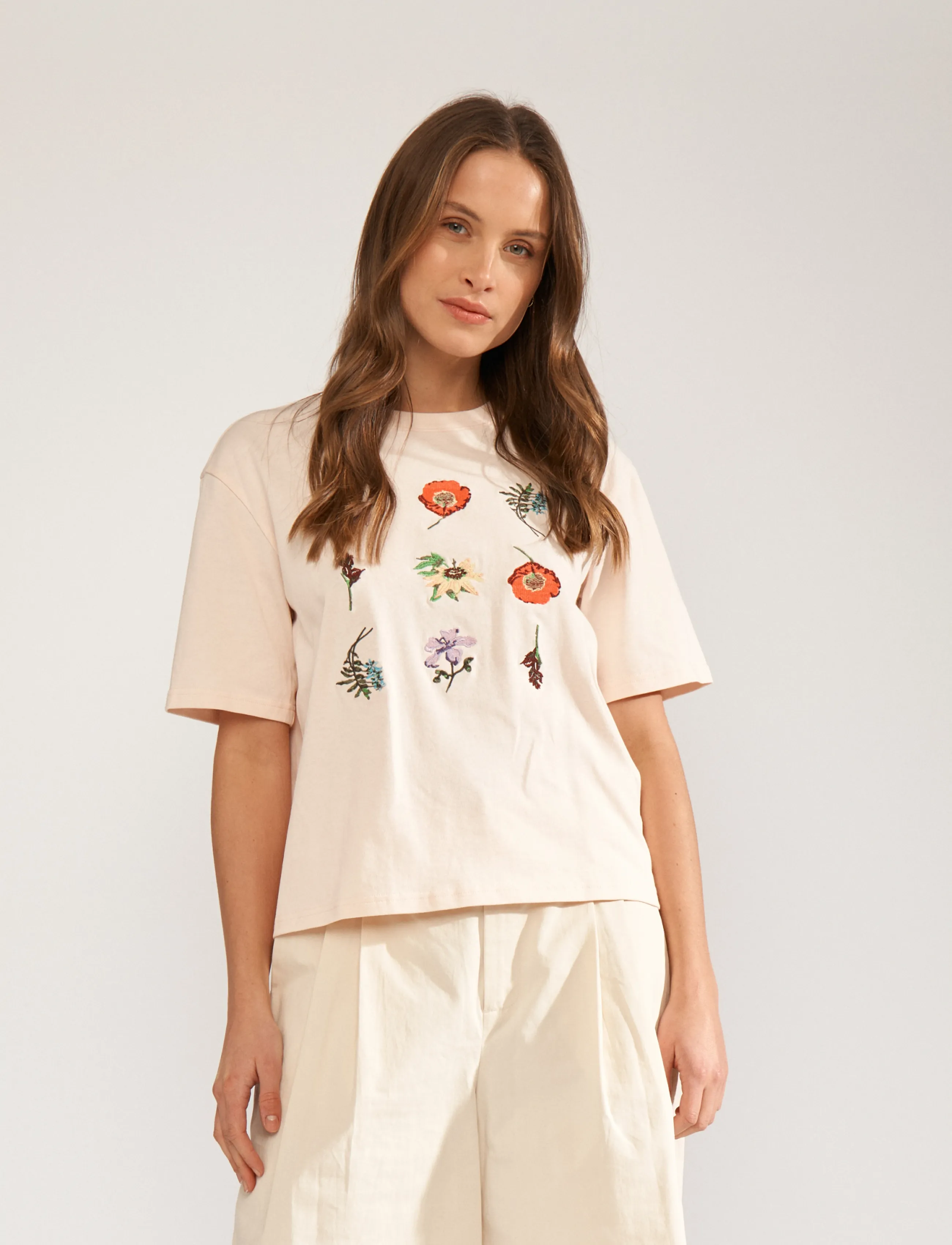 Nubelisa Boxy Tee