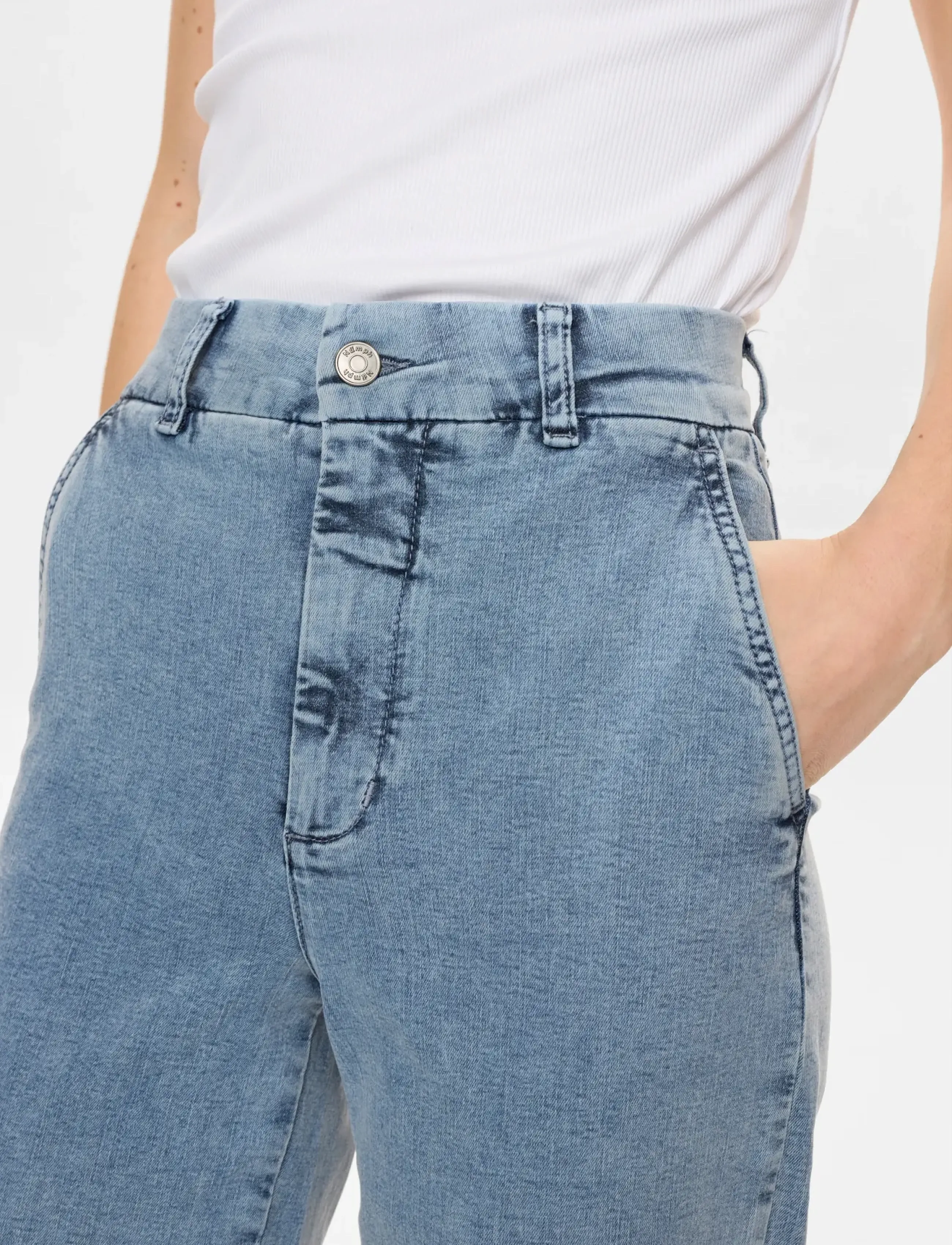 Nümph - NUAMBER HR WIDE JEANS R3019 - sirge säärega teksad - light b. stonewash denim - 4