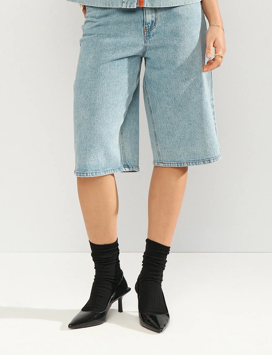 Nümph - NUMALAGA SHORTS - jeansshorts - light blue denim - 3