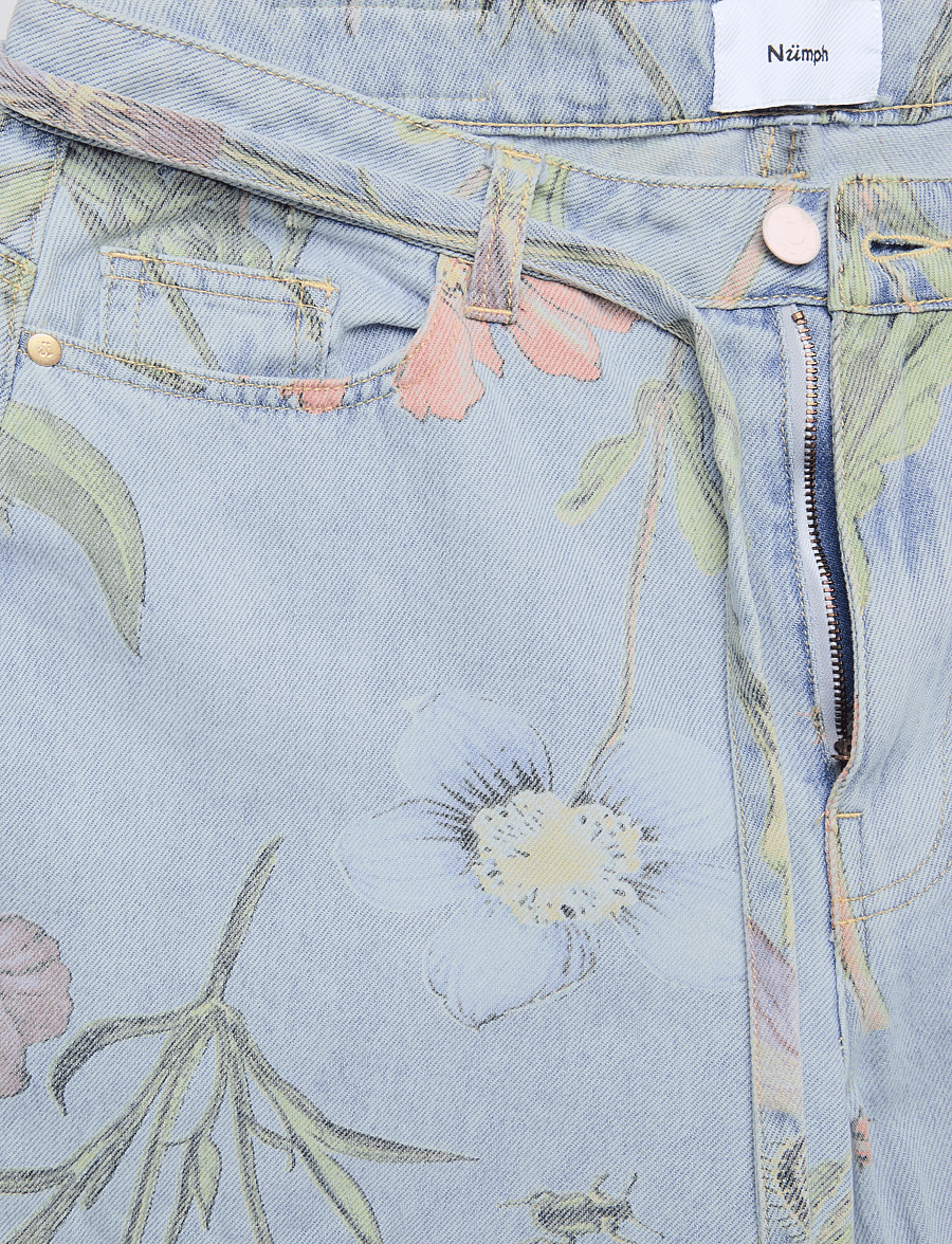 Nümph - NUVERONA HR WIDE JEANS 3010 - hosen mit weitem bein - light blue denim - 2