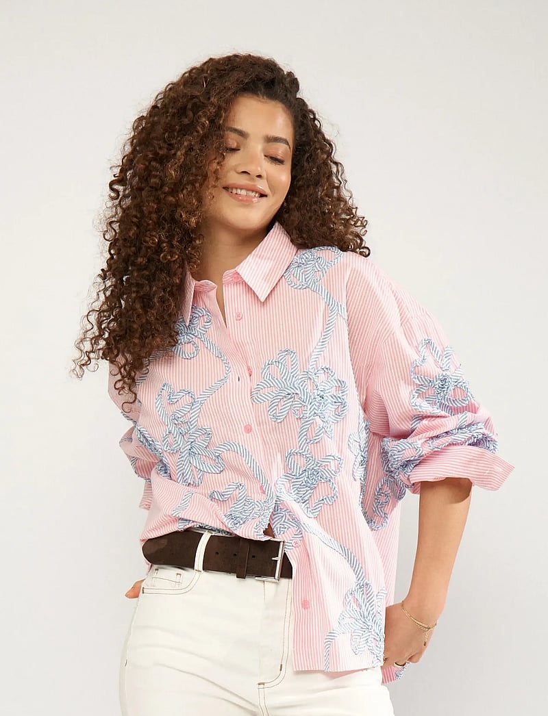 Nümph - NUEMELIA OVERSIZE SHIRT - langærmede skjorter - prism pink - 3