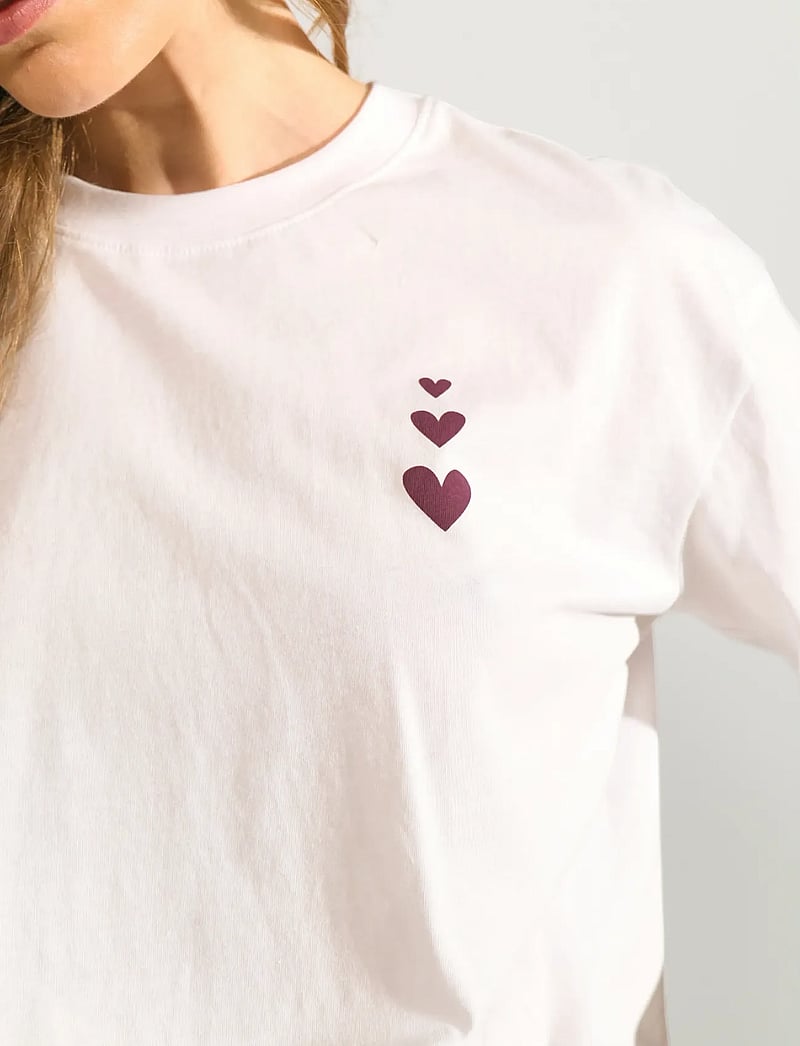 Nümph - NUANYKA T-SHIRT - bright white - 5