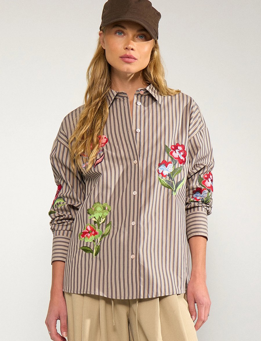 Nümph - NUKACEY EMBROIDERY SHIRT - pikkade varrukatega särgid - deep taupe - 0