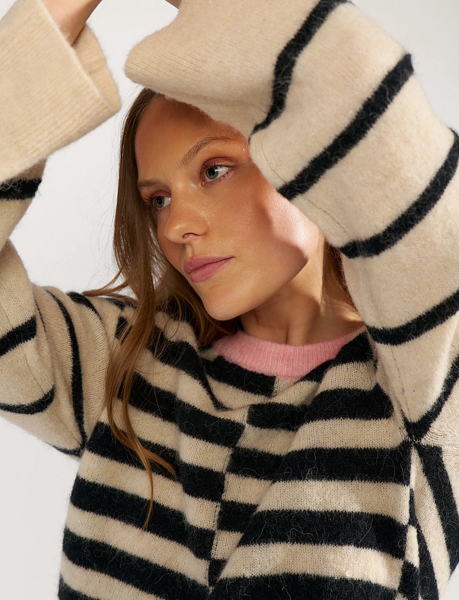 Nümph - NURIETTE BLOCK STRIPE PULLOVER - kampsunid - caviar - 5