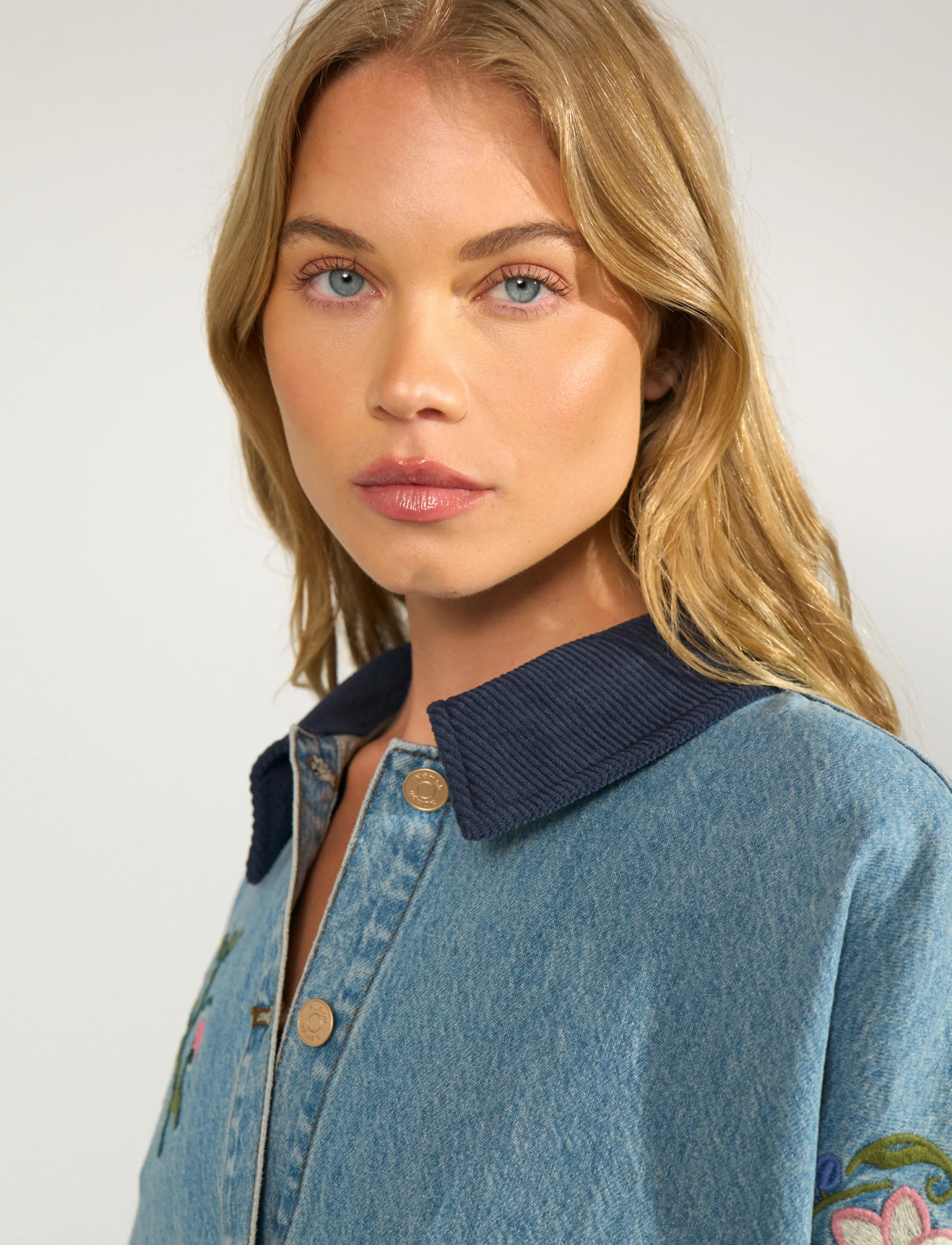 Nümph - NUDENMA OVERSIZE SHIRT - pealissärgid - medium blue denim - 5