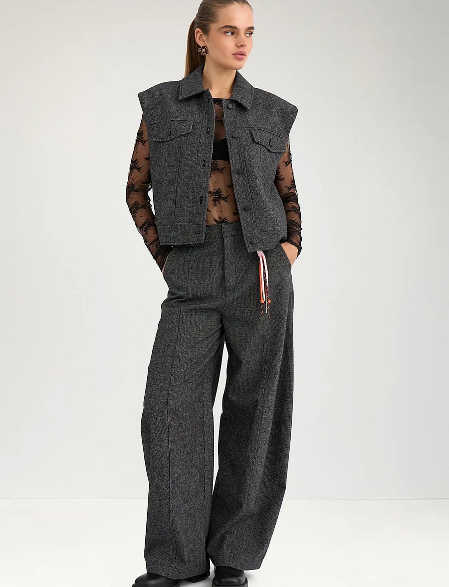 Nümph - NUROKI BARREL PANTS - hosen mit geradem bein - dark grey melange - 0