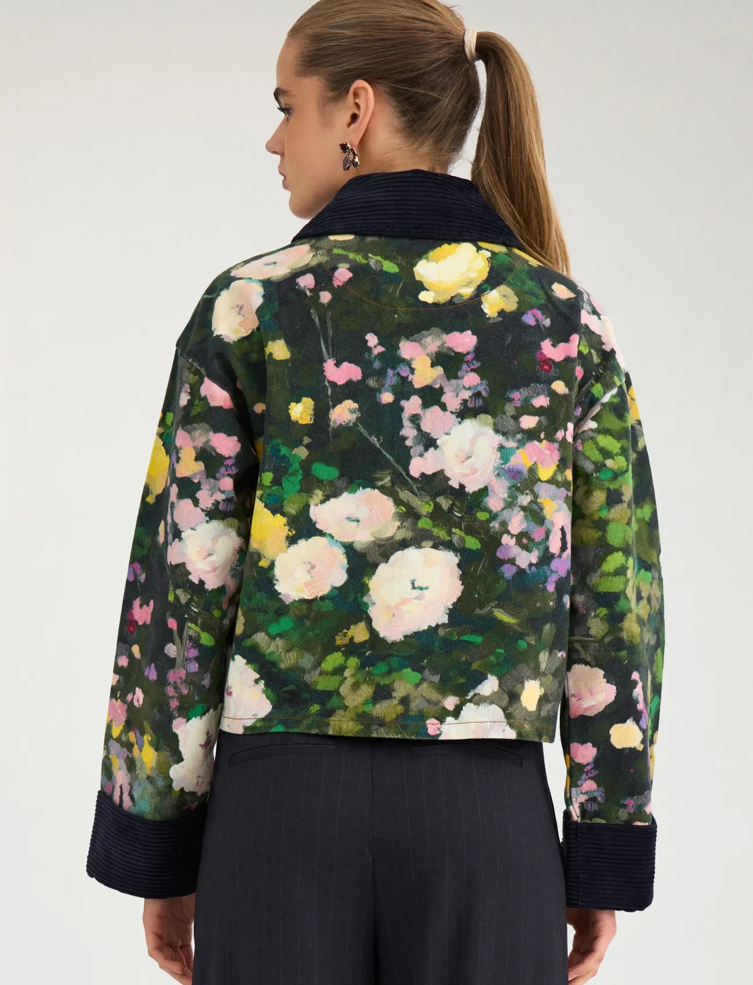 Nümph - NULISSA SHORT JACKET - light jackets - botanical garden - 4