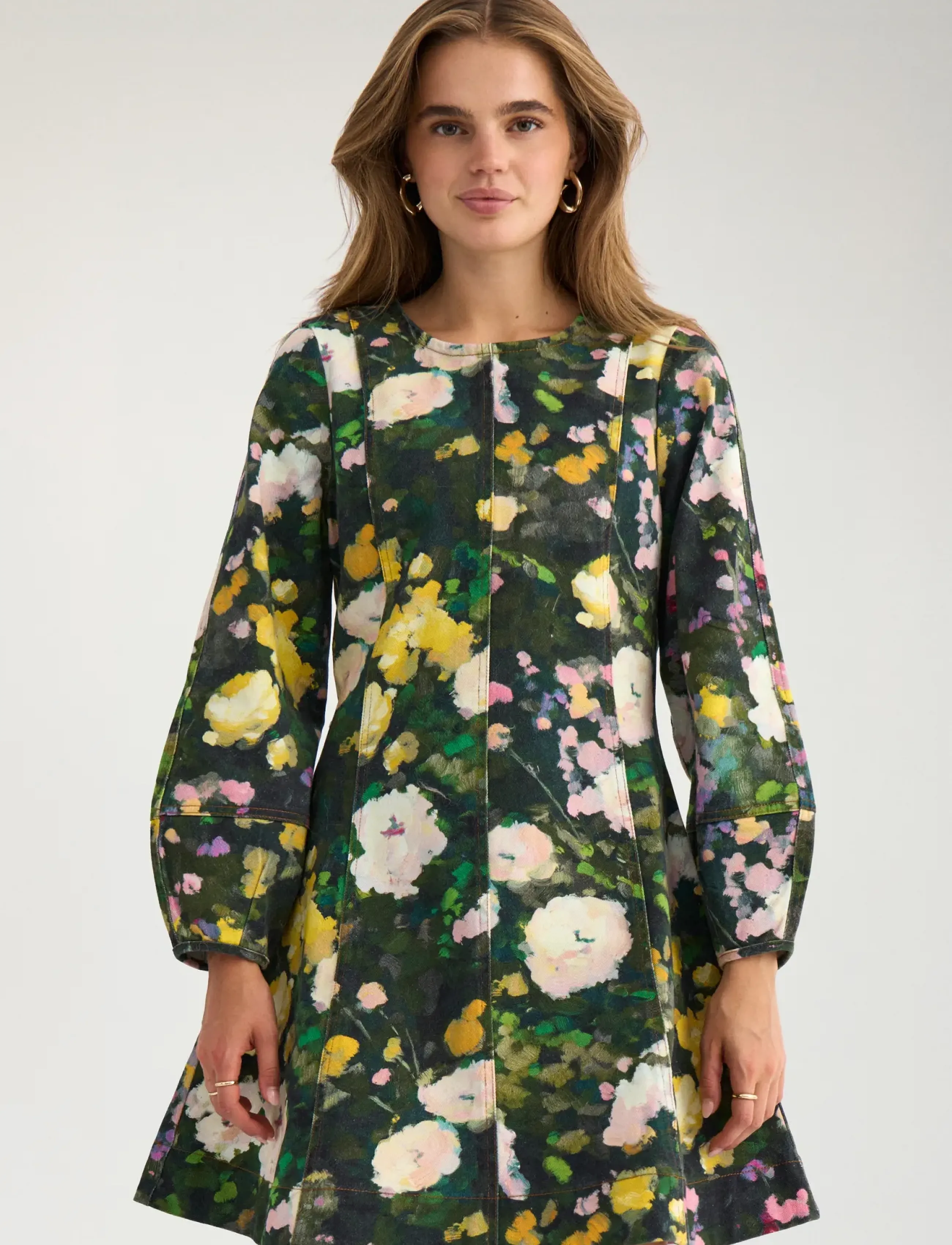 Nümph NULISSA LS DRESS - Short Dresses - BOTANICAL GARDEN / green