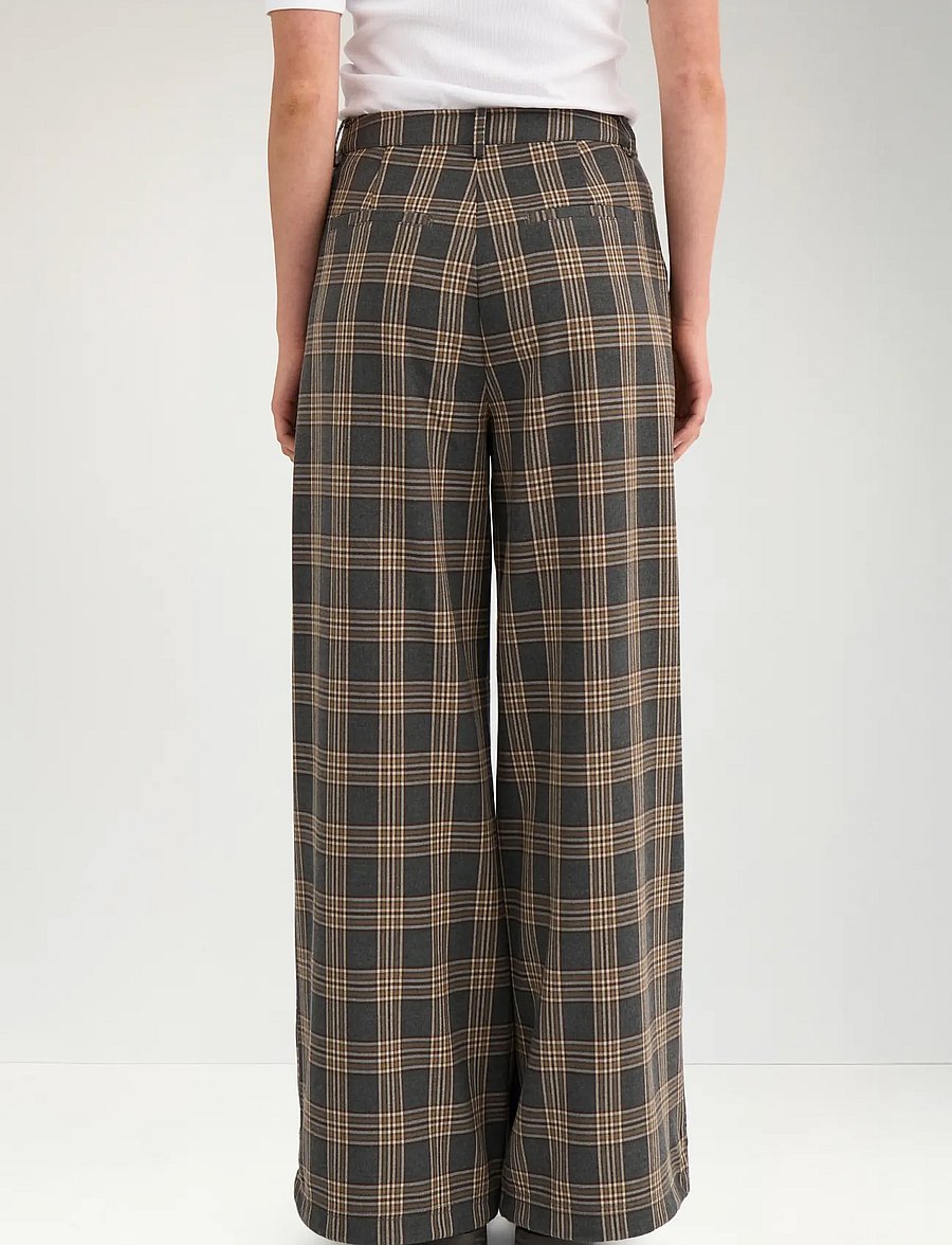 Nümph - NUKAMALA PANTS - hose mit geradem bein - dark grey melange - 4
