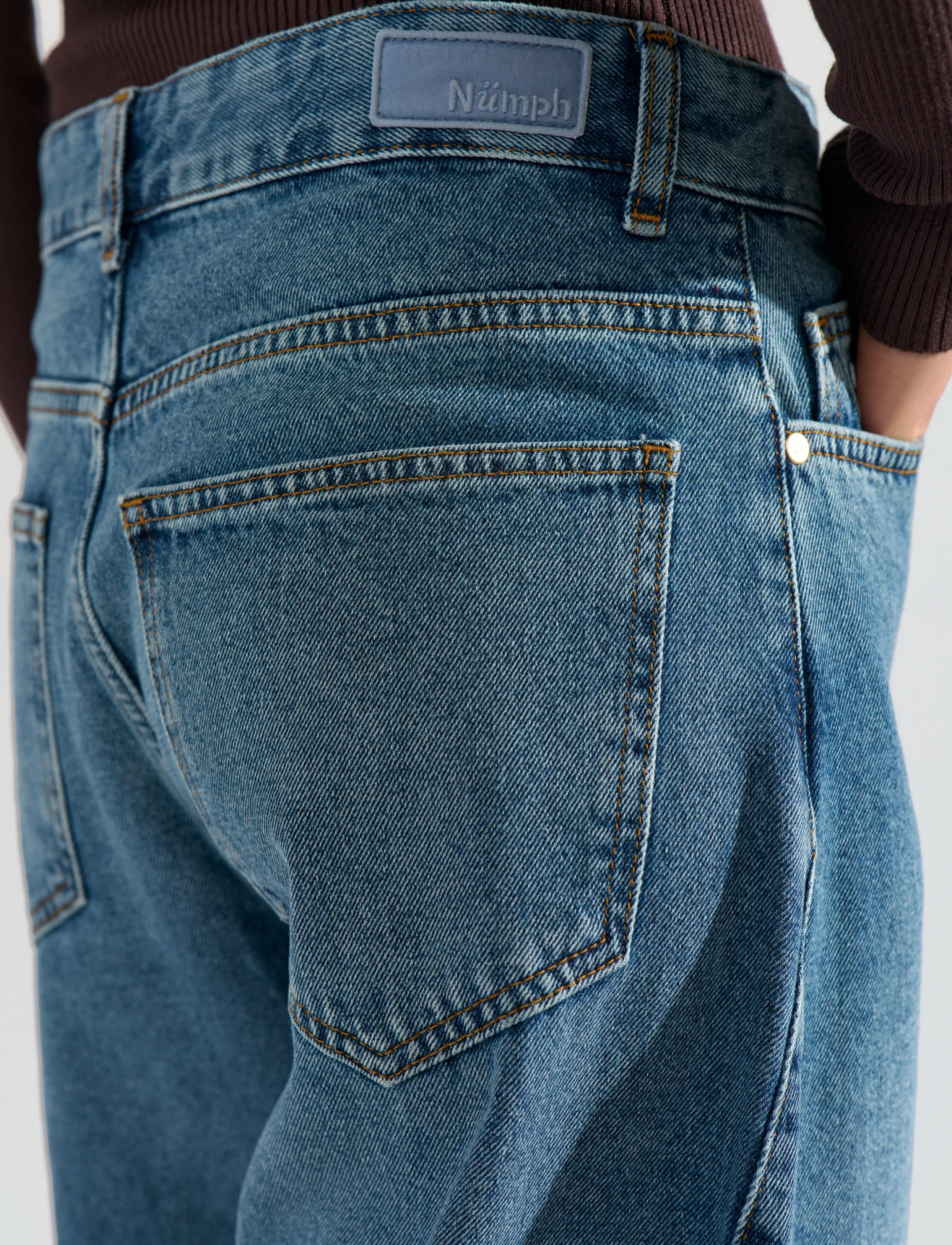 Nümph - NUAMSTERDAM HR BARREL JEANS P3013 - barrel-teksad - medium blue denim - 5
