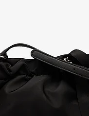 Nunoo - Veneda Recycled Nylon Black - top handle tasker - black - 3