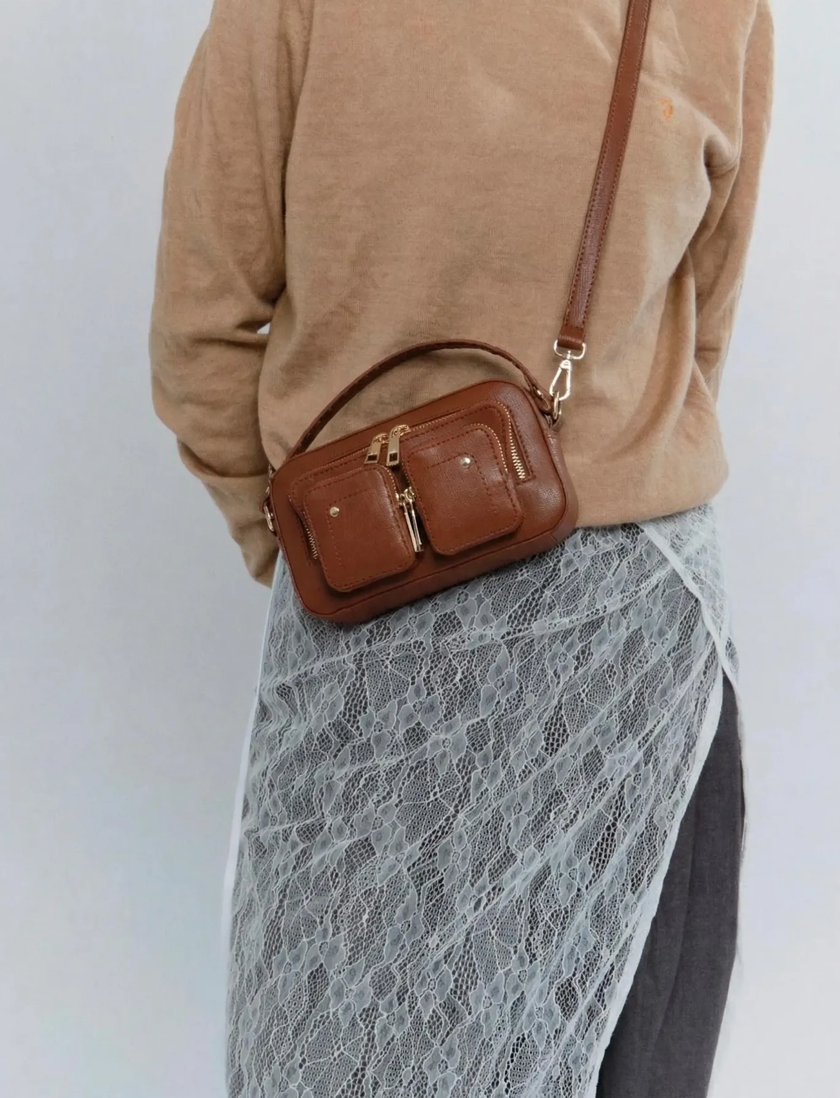 Nunoo Helena Florence Brown W. Gold, One Size, Brown, Tasker > Tasker Med Tophåndtag, Dame