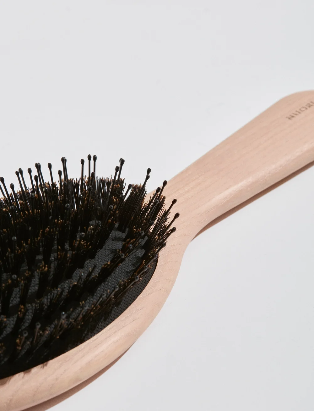 Nuori - Revitalizing Hair Brush Small - Rose - paddelborste - rose - 2