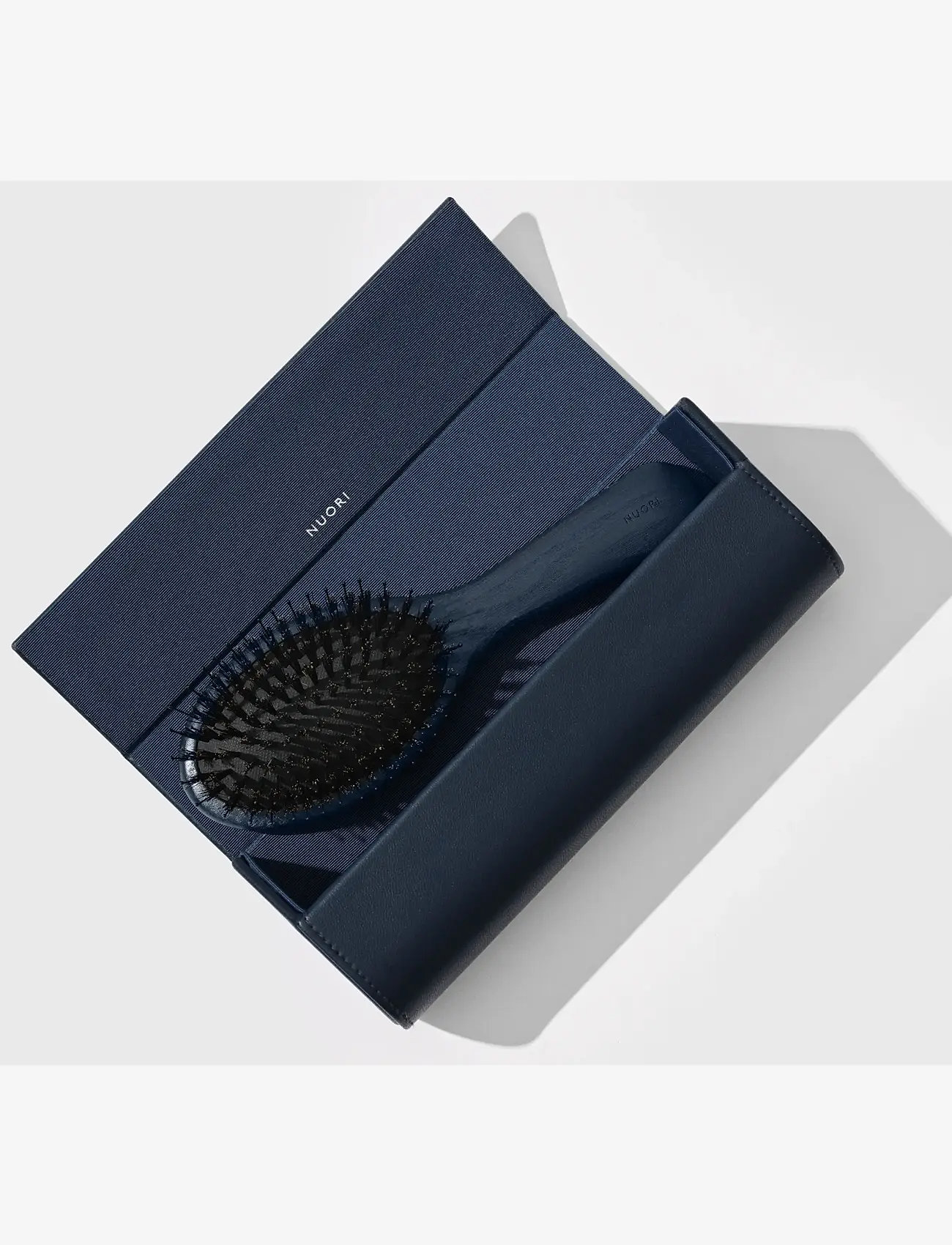 Nuori - Revitalizing Hair Brush Small - Ocean - runde børster - ocean - 1
