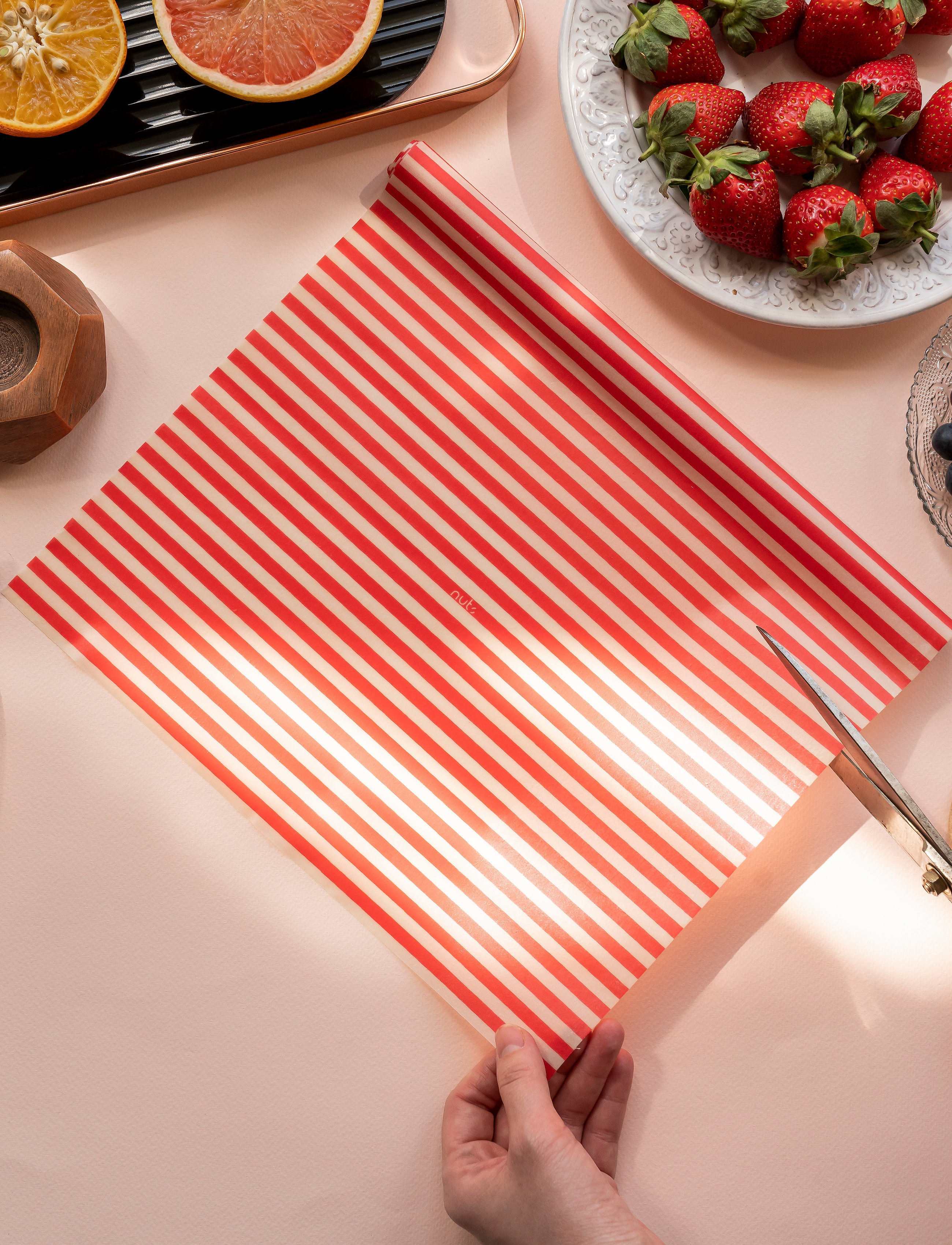 nuts - Beeswax Roll Red Stripes - red - 1