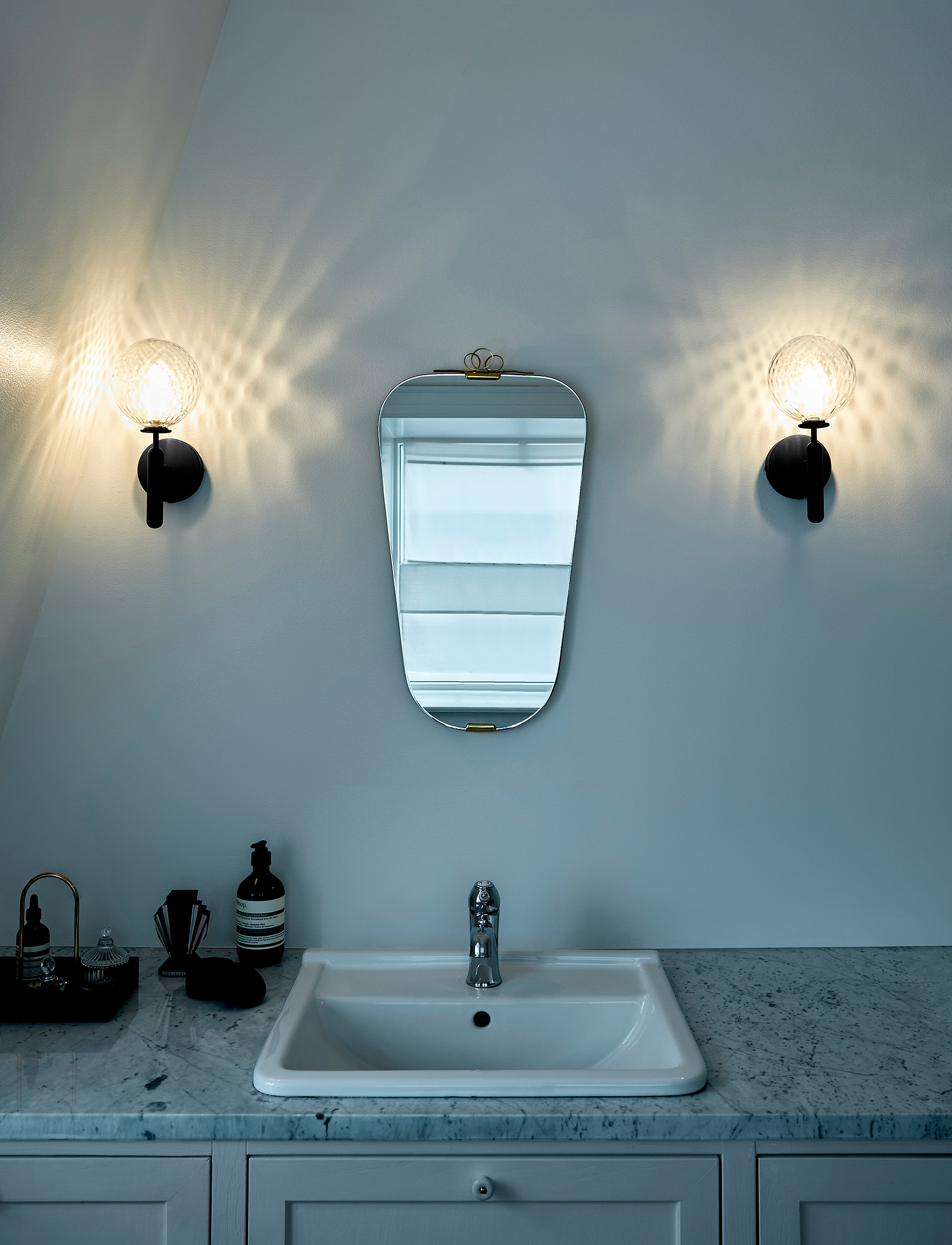 Nuura - Miira Wall - wandleuchten - rock grey/optic clear - 5