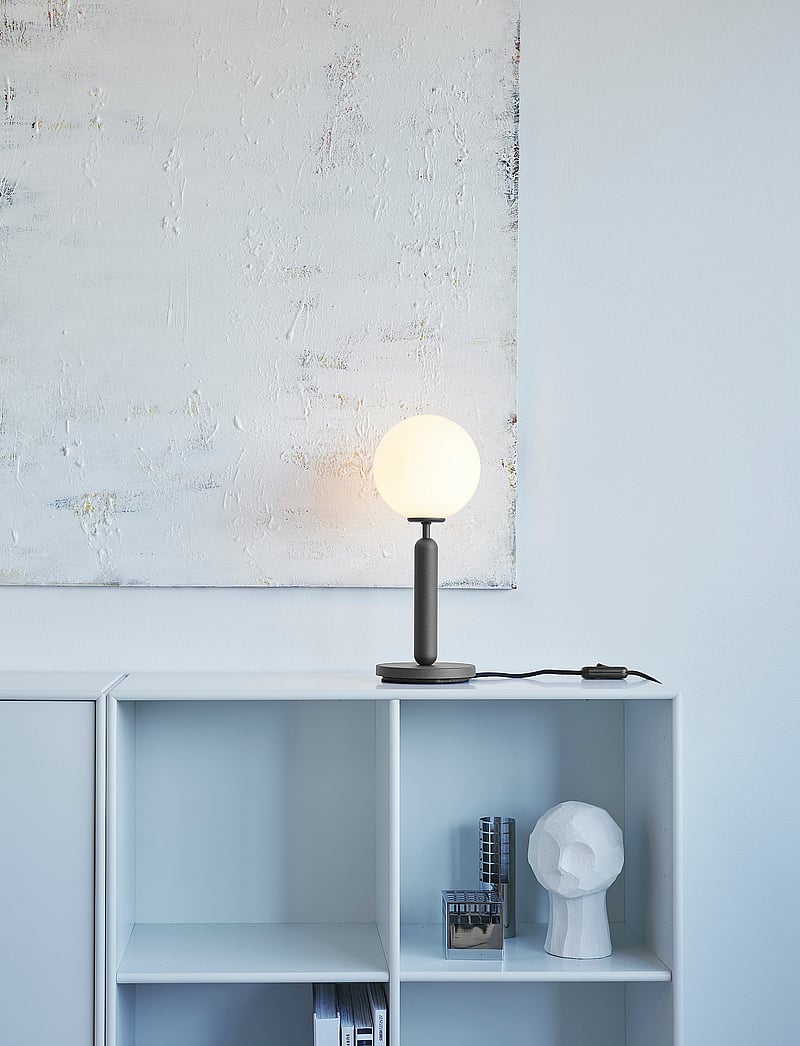 Nuura - Miira Table - laualambid - rock grey/opal white - 5