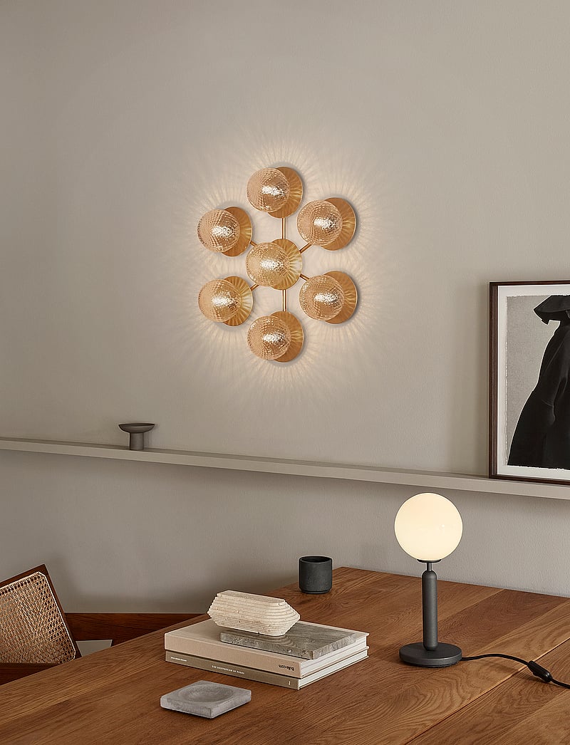 Nuura - Liila Star - wandleuchten - nordic gold / optic clear - 0
