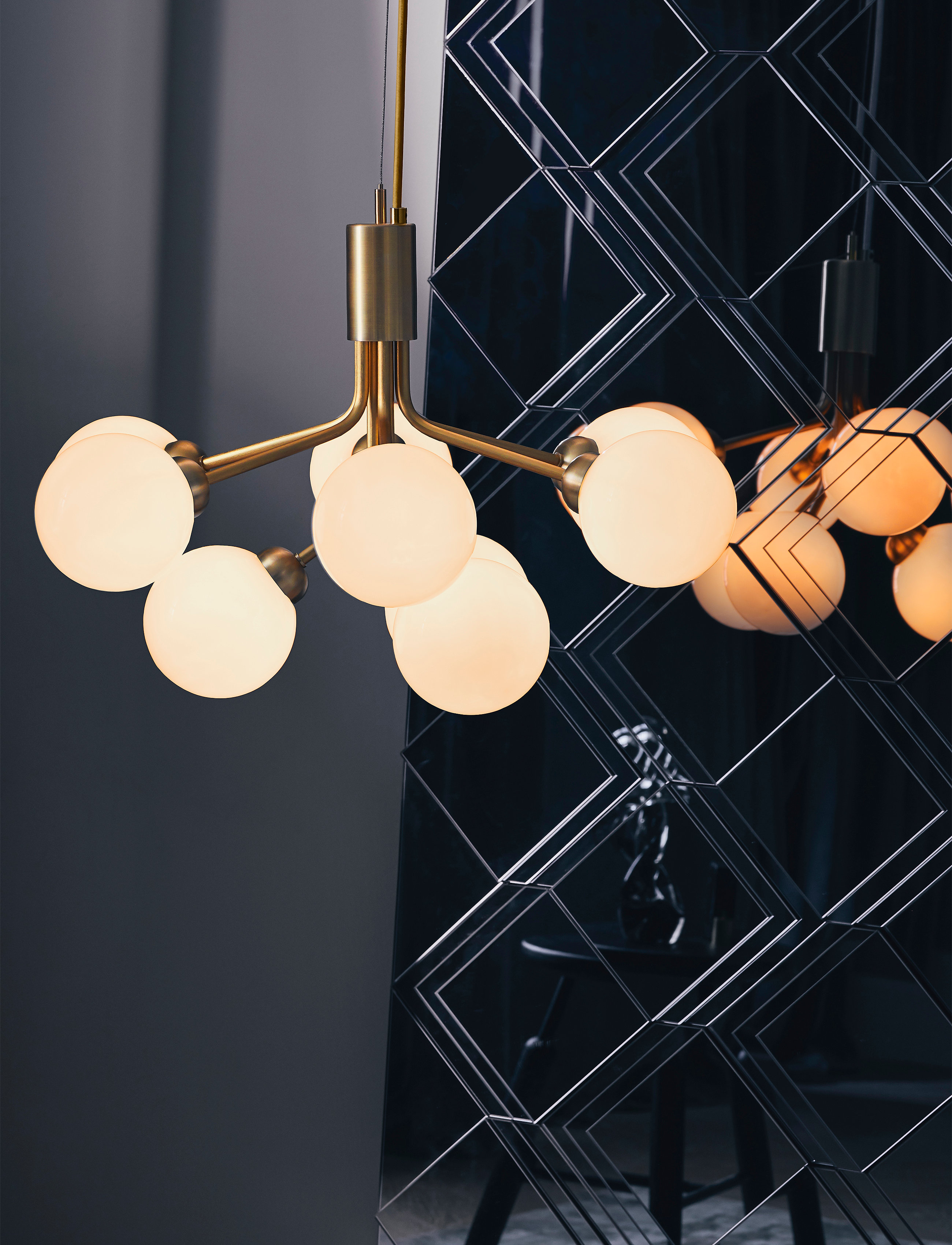 Nuura - Apiales 9 - deckeneinbauleuchten - brushed brass/opal white - 4