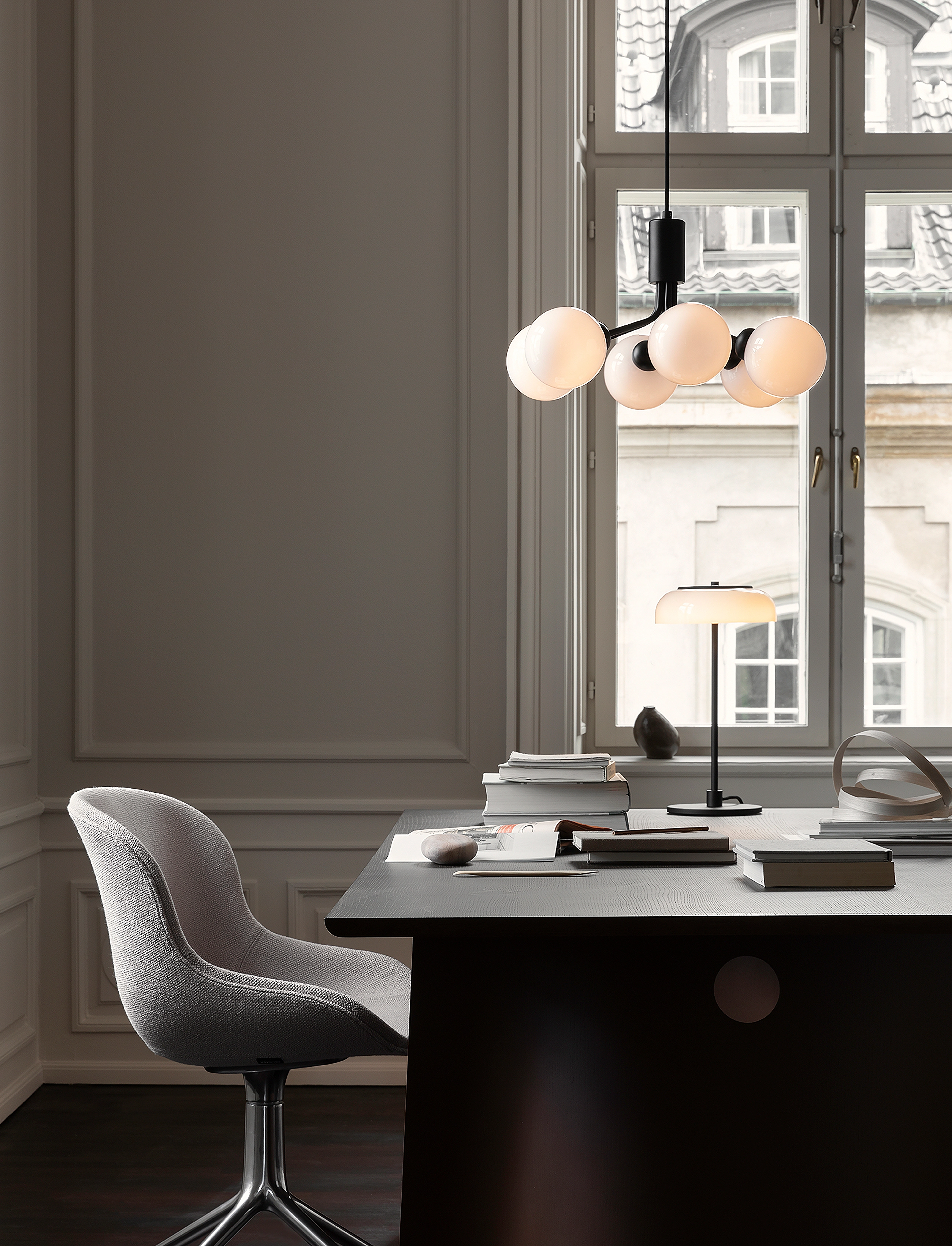 Nuura Apiales 6, One Size, Ceiling Lamps, Schwarz - Pendant Homeware