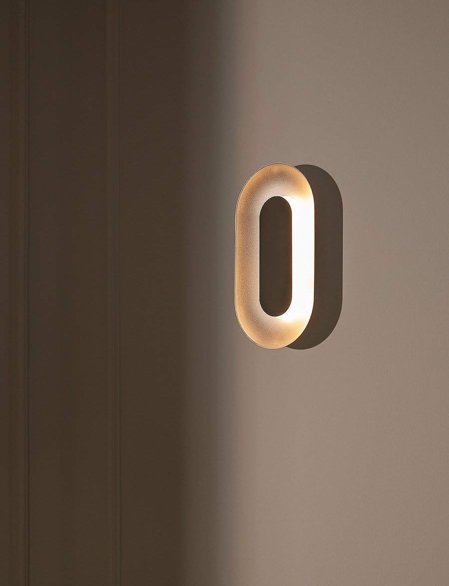 Nuura - Sasi Small, brass - wandleuchten - silver - 0