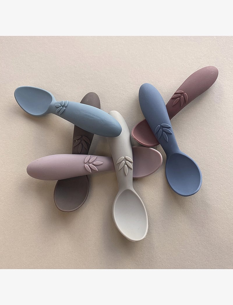 Nuuroo - Ella silicone spoon 3-pack - söögiriistad - bering sea - 2