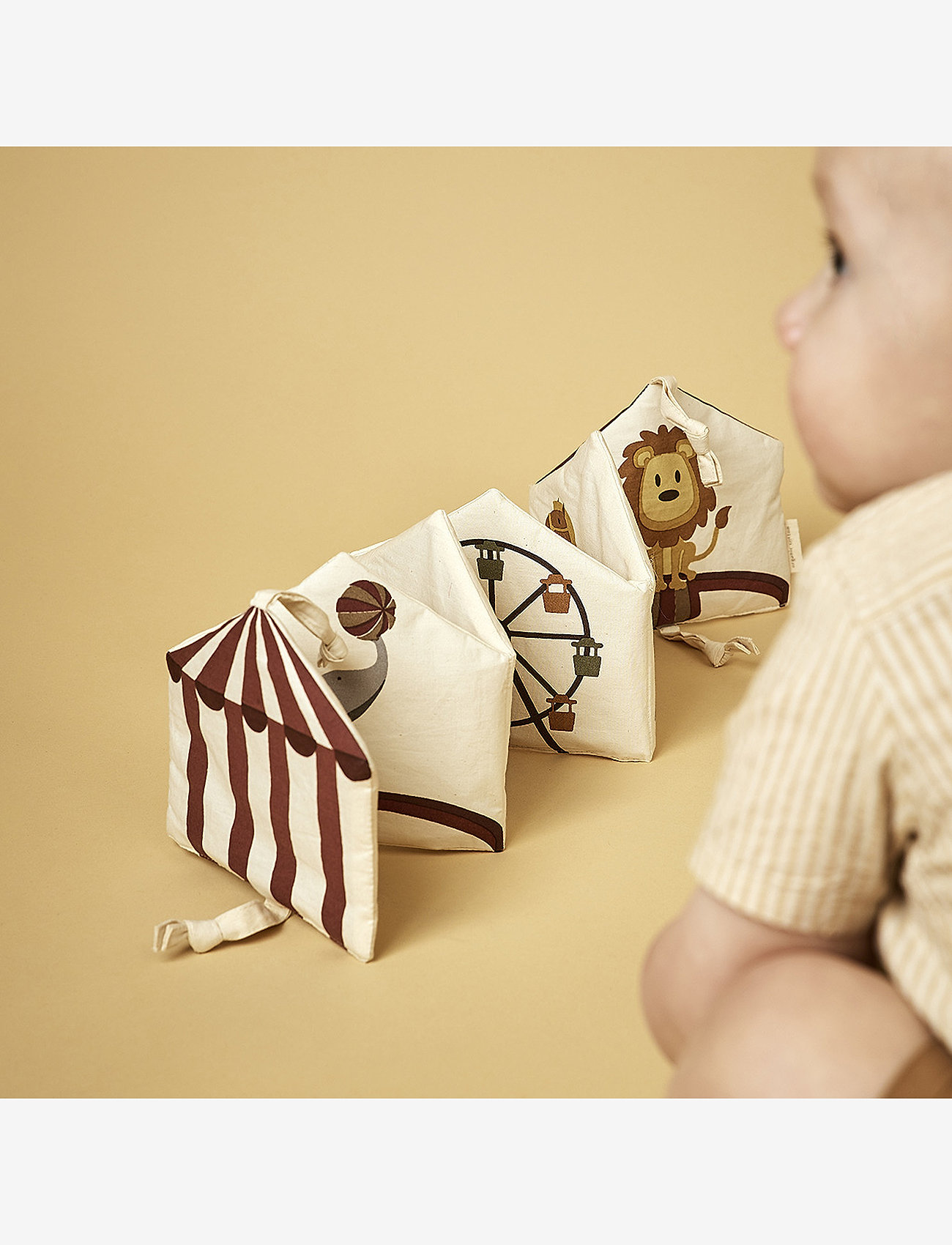 Nuuroo - Kit fabric book - babybøger - creme - circus - 4