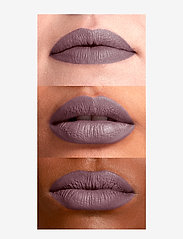 NYX Professional Makeup - Lip Lingerie Push Up Long Lasting Lipstick - festtøj til outletpriser - embellishment - 3