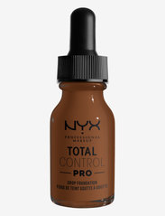 NYX Professional Makeup - Total Control Pro Drop Foundation - festtøj til outletpriser - mocha - 2