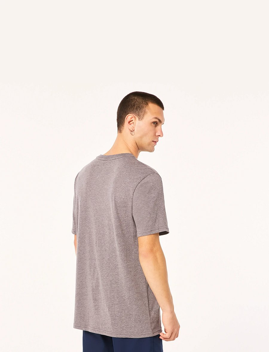 OAKLEY - O BARK 2.0 - t-shirts - new athletic grey - 3