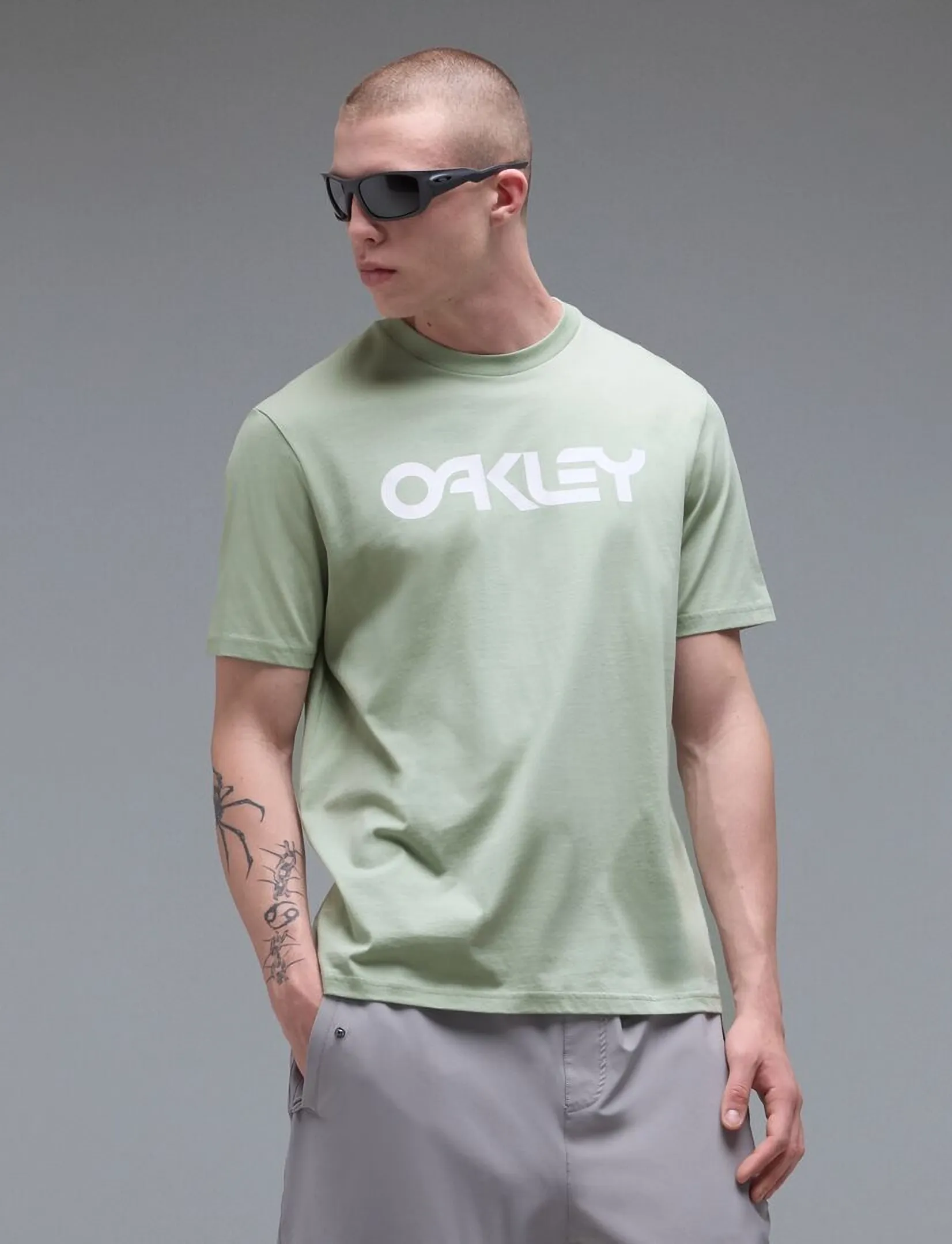OAKLEY MARK II TEE 2.0 - T-shirts - FADED GREEN / green
